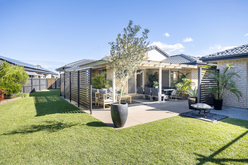 16 Cormorant Place, KINGSCLIFF, NSW 2487