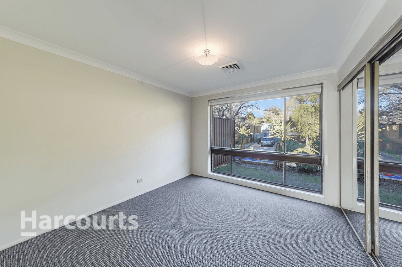 2 Dolge Place, Ambarvale, NSW 2560