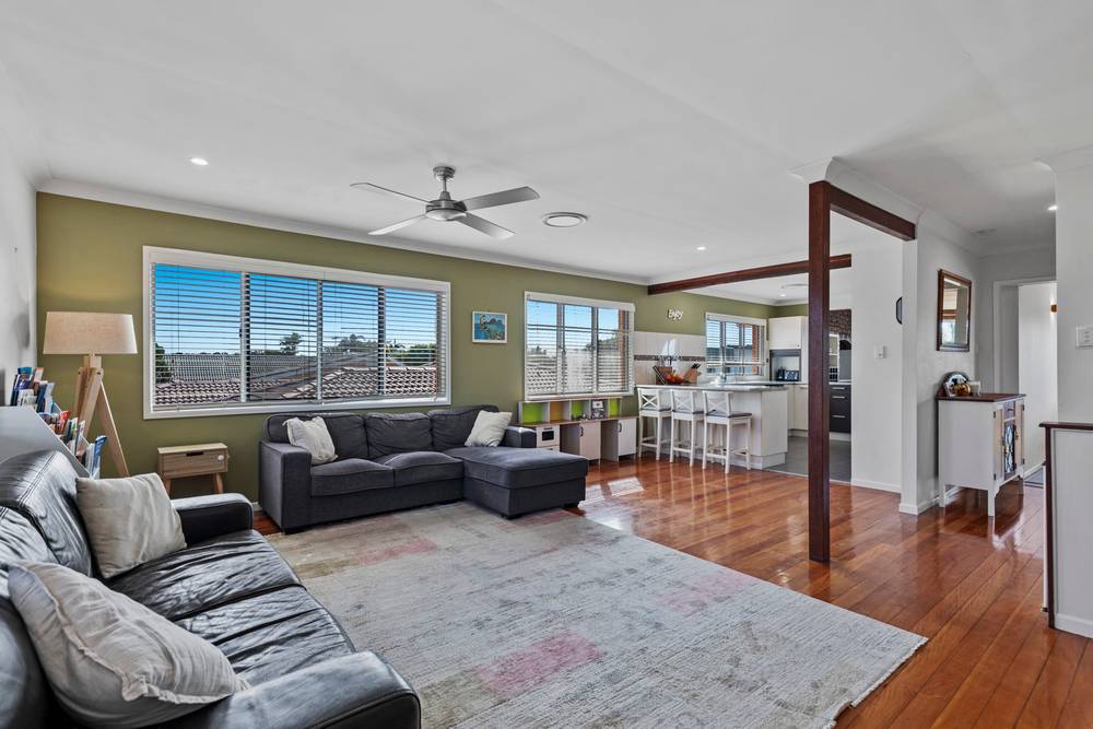 4 Danube Drive, STRATHPINE, QLD 4500