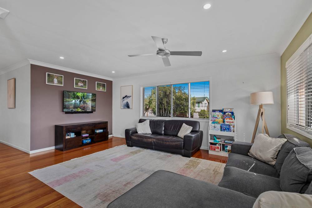 4 Danube Drive, STRATHPINE, QLD 4500