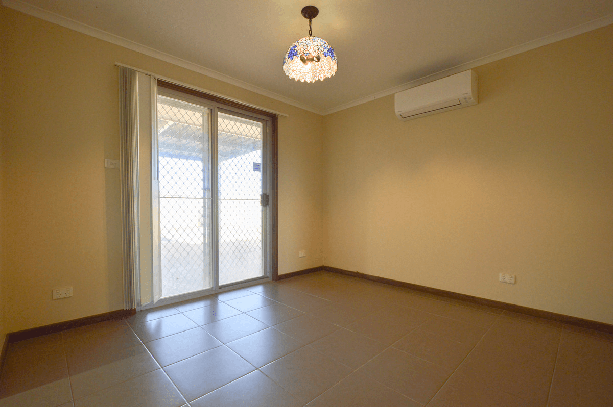 16 Boogalla Crescent, South Hedland, WA 6722