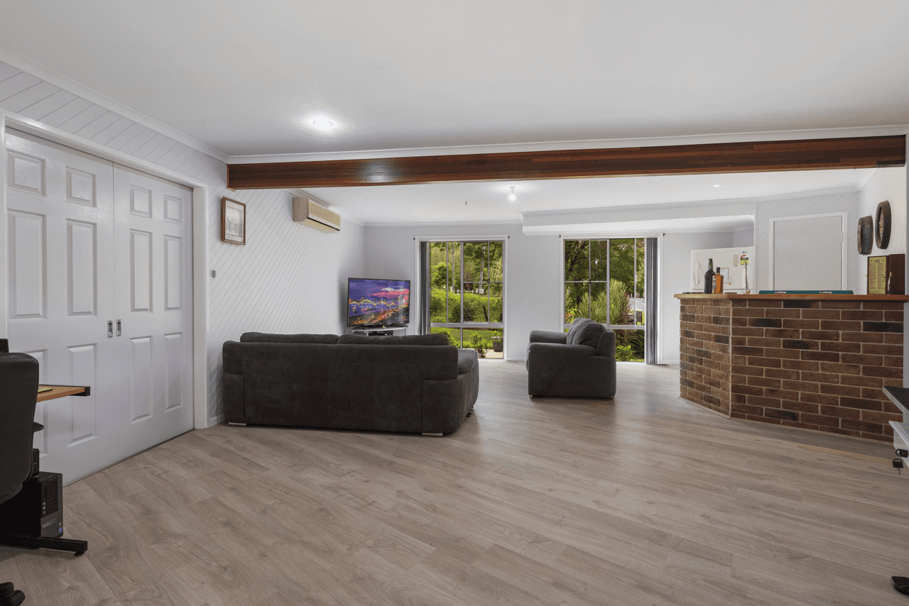 498 Glenview Road, GLENVIEW, QLD 4553