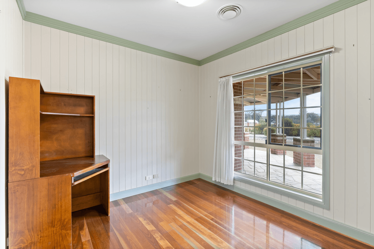 10 Helendale Drive, Helidon Spa, QLD 4344