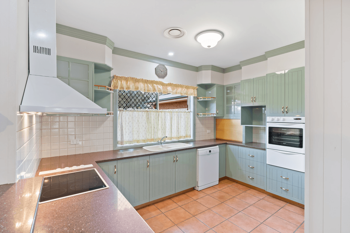 10 Helendale Drive, Helidon Spa, QLD 4344