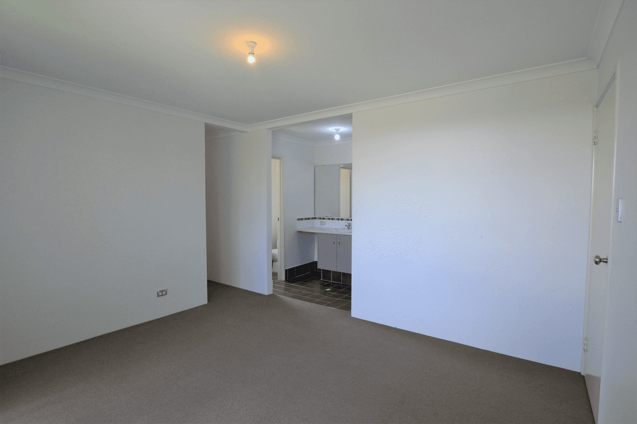 11 Evesham Drive, ELLENBROOK, WA 6069