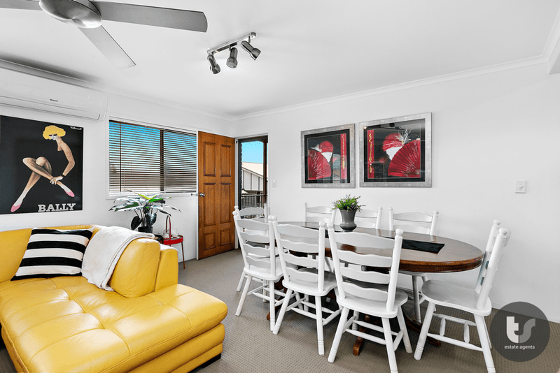 4/25 Pembroke Street, Carina, QLD 4152