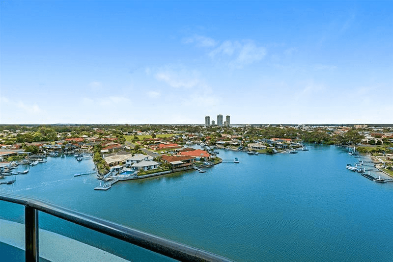 11005/5 Harbour Side Court, BIGGERA WATERS, QLD 4216