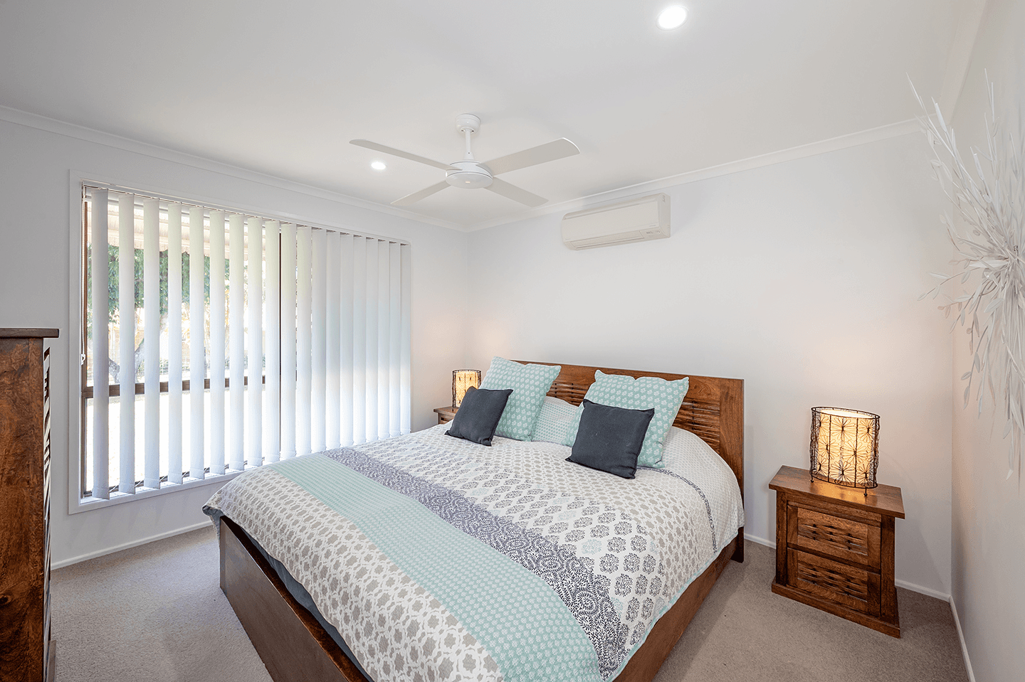 4 Bangalow Court, COOROY, QLD 4563