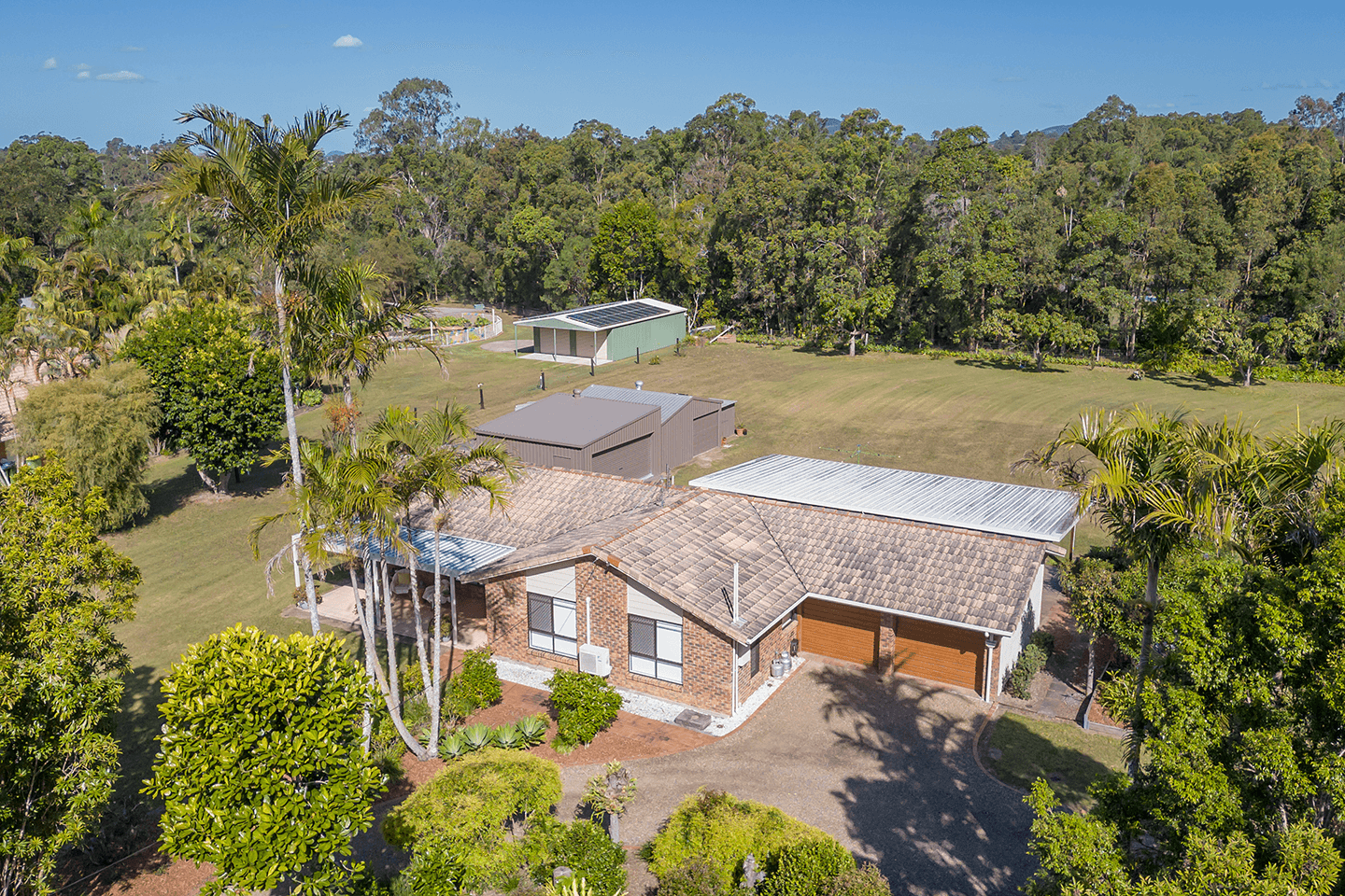 4 Bangalow Court, COOROY, QLD 4563