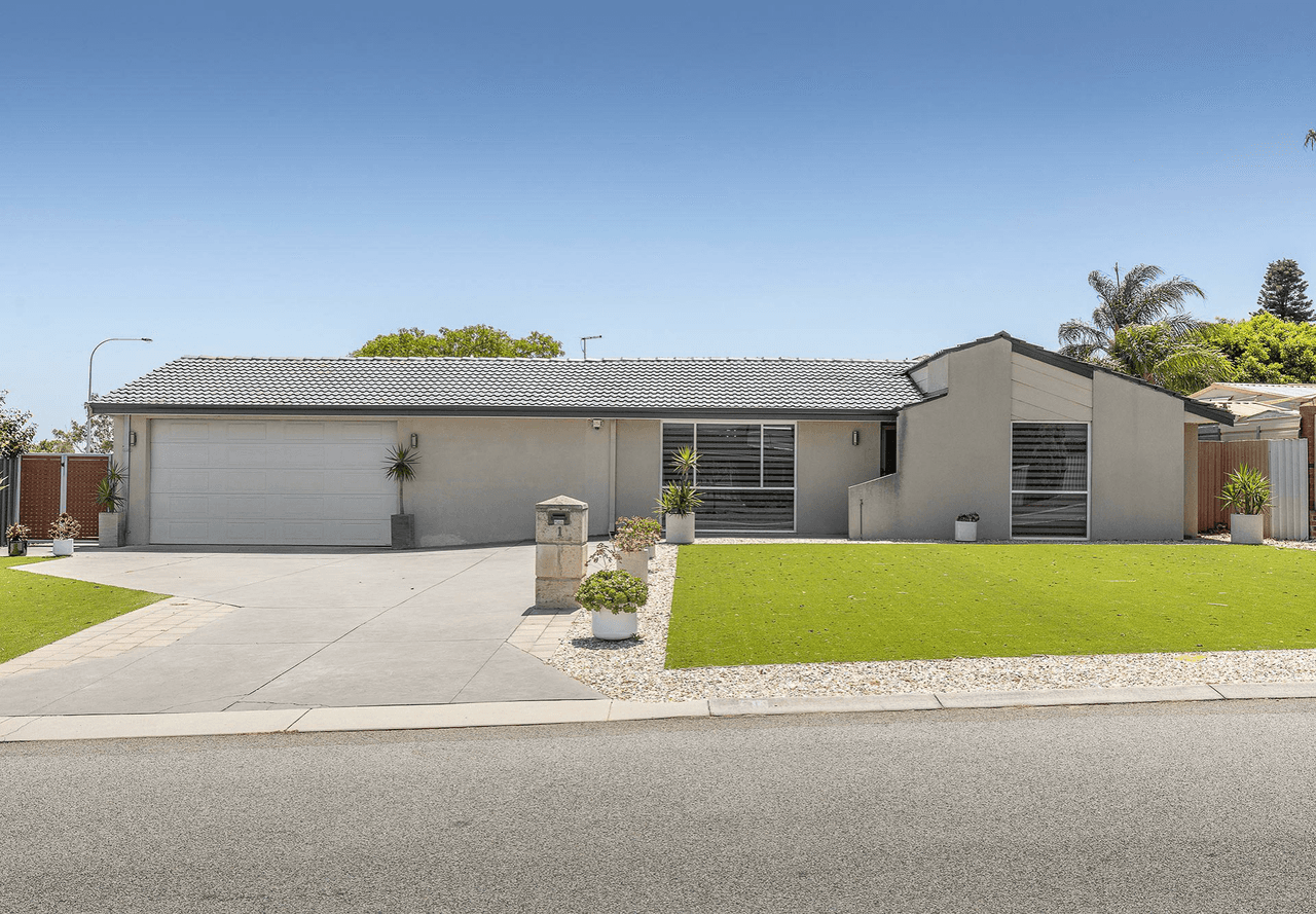 1 Blight Court, KINGSLEY, WA 6026