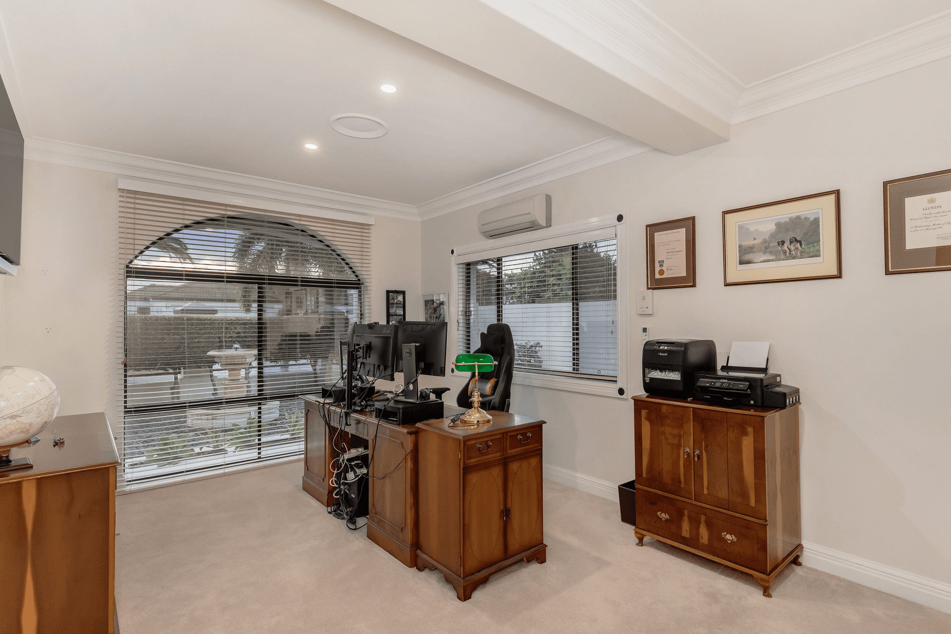 20 Clear Water Bay Avenue, Clear Island Waters, QLD 4226