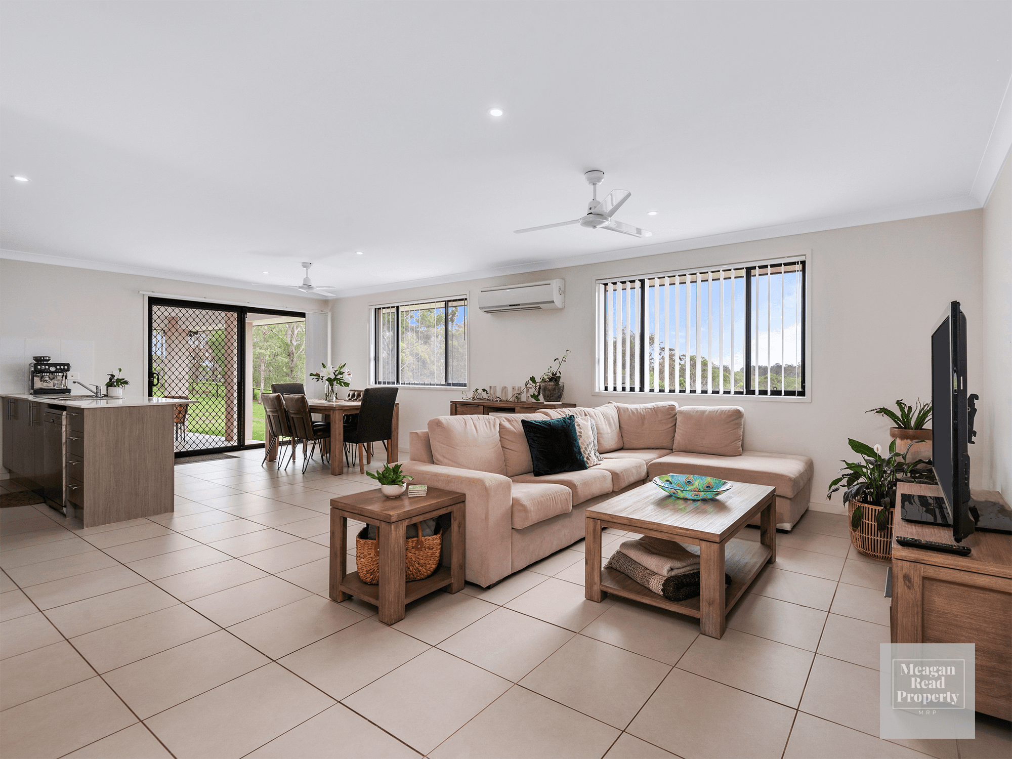 47 Tutin Crescent, WOODHILL, QLD 4285