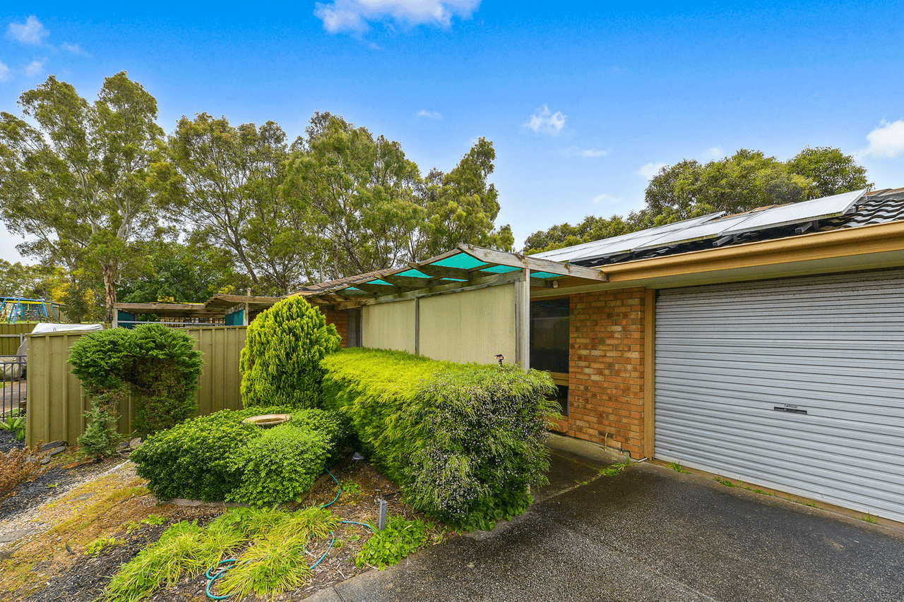 6 Stanton Place, ABERFOYLE PARK, SA 5159