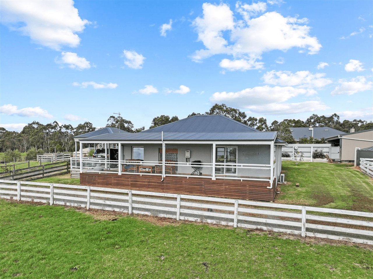 6725 South Gippsland Highway, Loch, VIC 3945