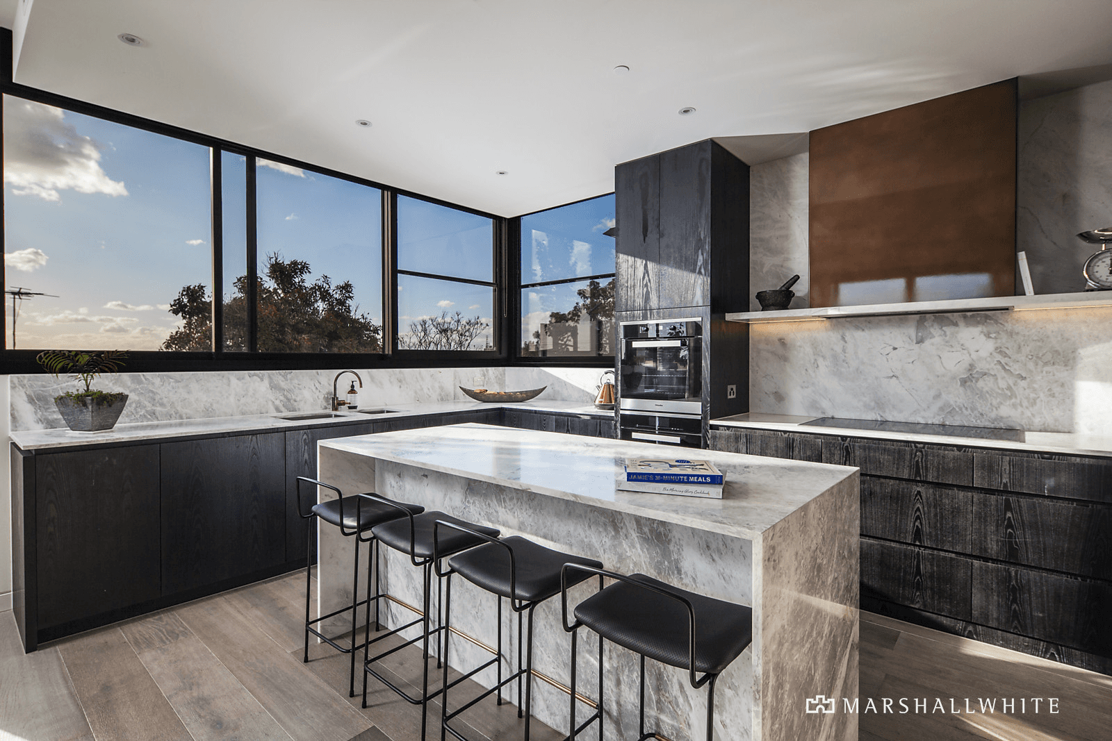 Penthouse 201/43 Willis Street, Hampton, VIC 3188