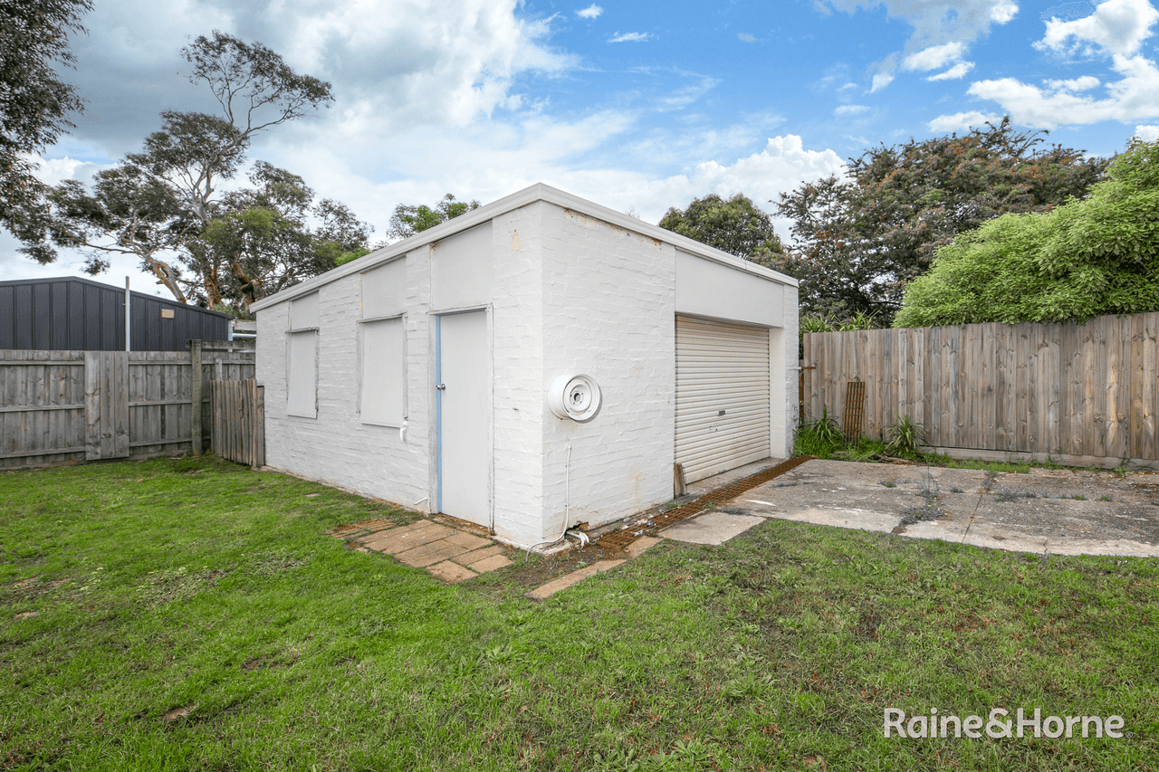 23 Racecourse Road, RIDDELLS CREEK, VIC 3431