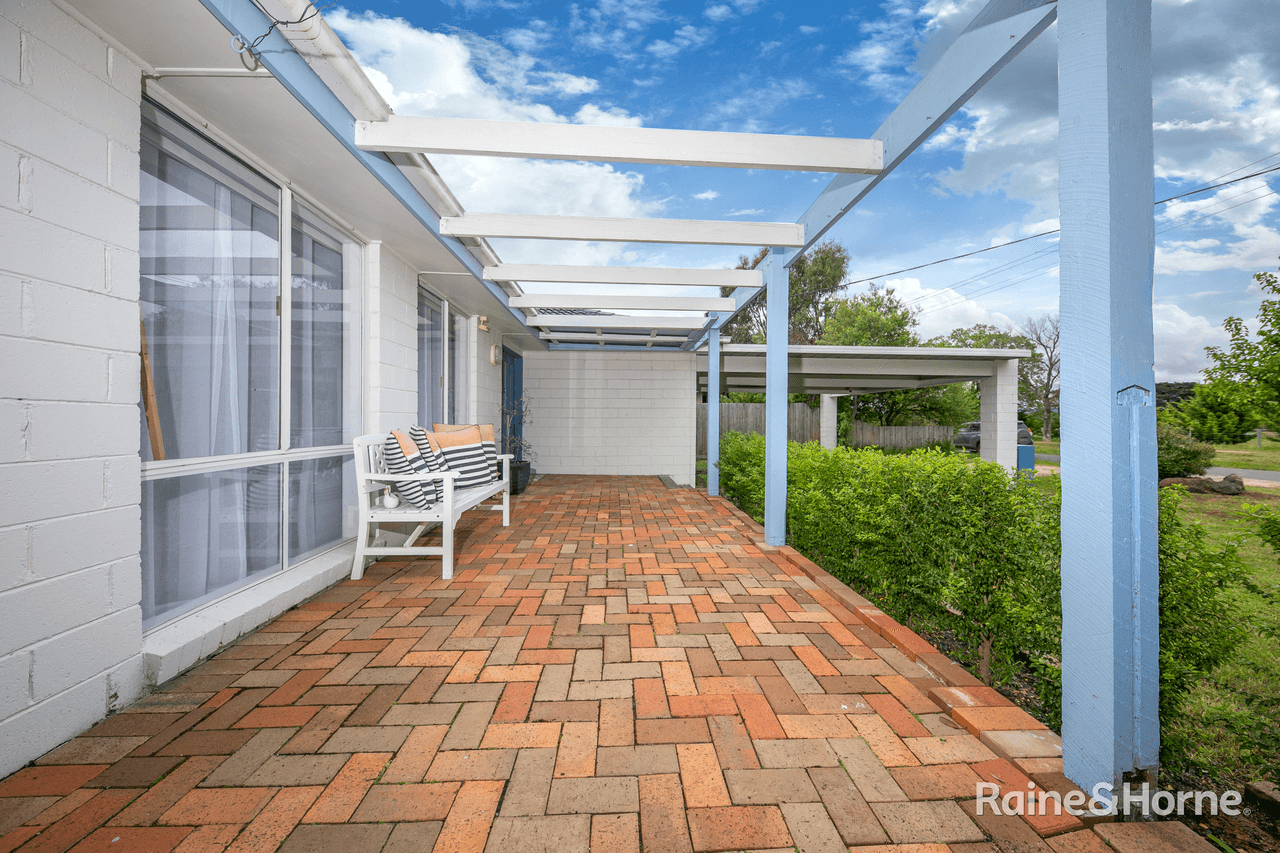 23 Racecourse Road, RIDDELLS CREEK, VIC 3431