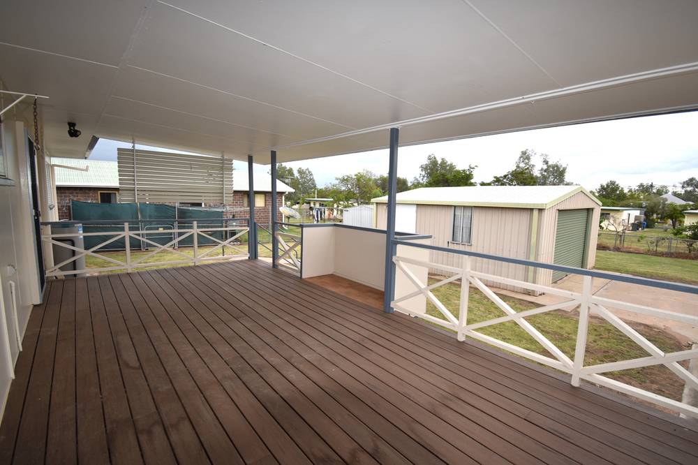 28 Poplar Street, BARCALDINE, QLD 4725