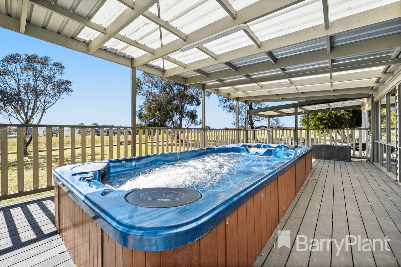 36 Mckees Road, Clarendon, VIC 3352