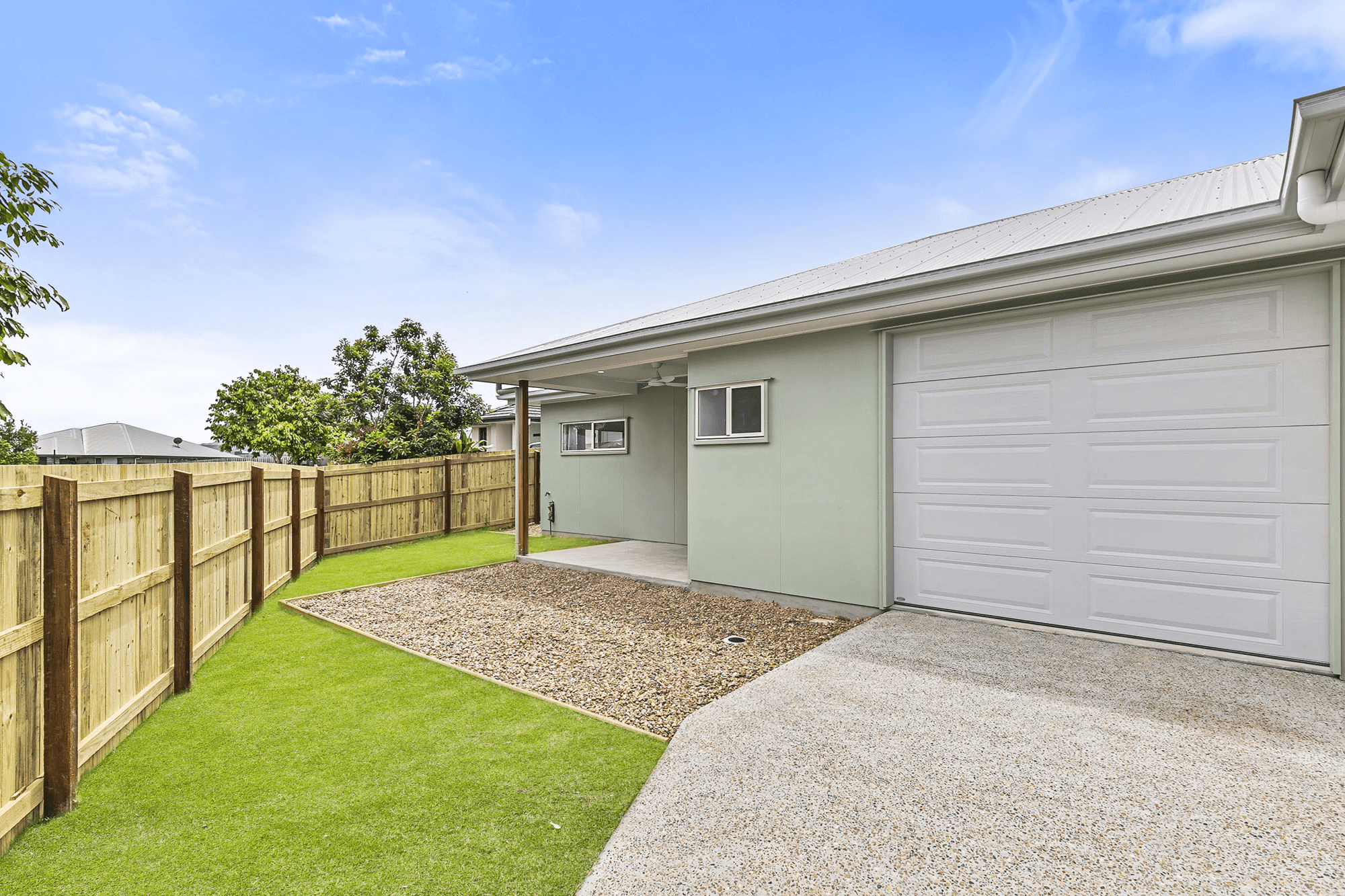 2/7 Neale Road, MORAYFIELD, QLD 4506