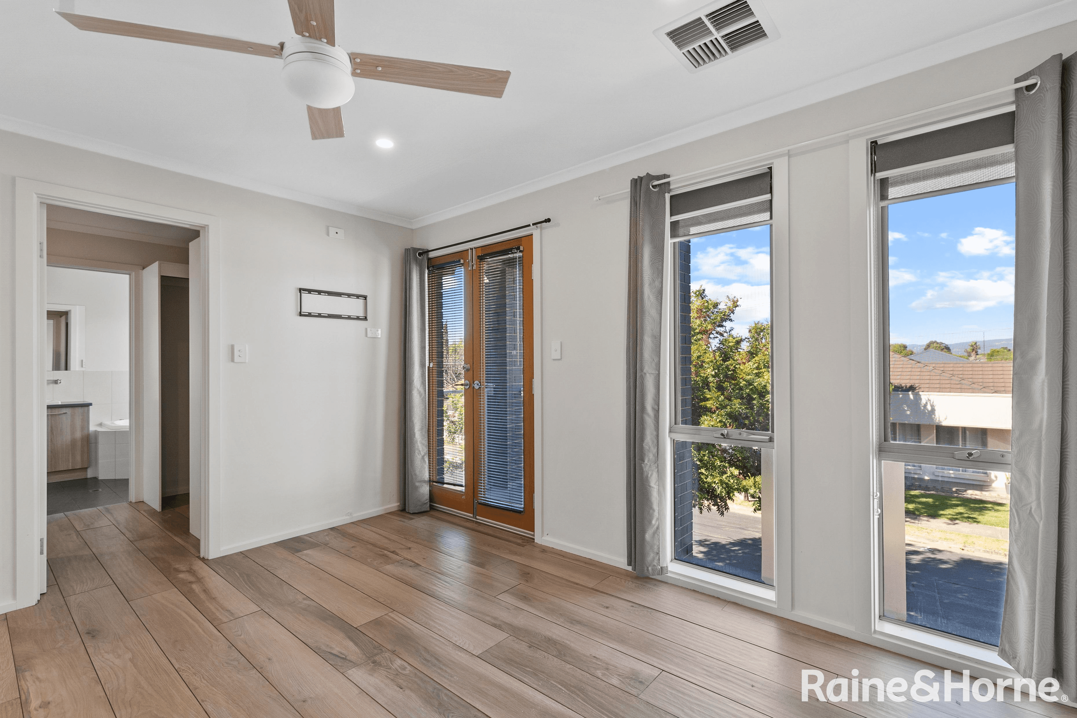 8 Devon Street, WEST RICHMOND, SA 5033