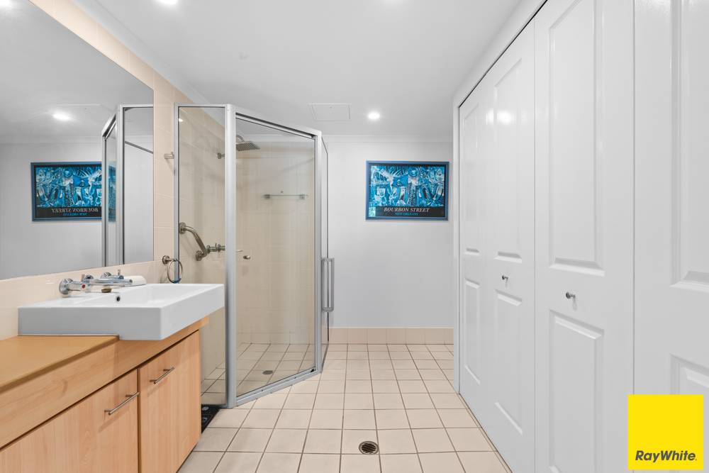 421/49-63 Williams Esplanade, PALM COVE, QLD 4879
