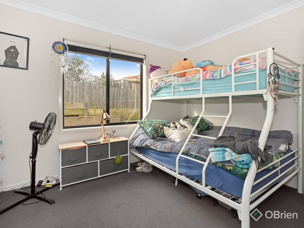15 Leurimah Court, Kalimna, VIC 3909