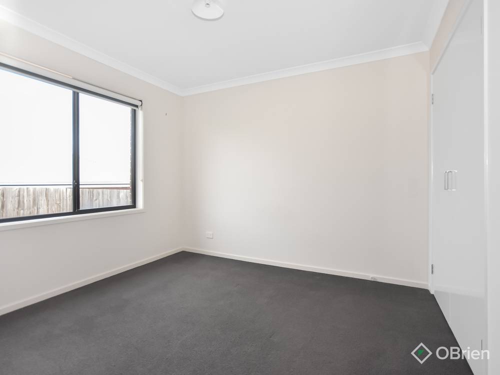 15 Leurimah Court, Kalimna, VIC 3909