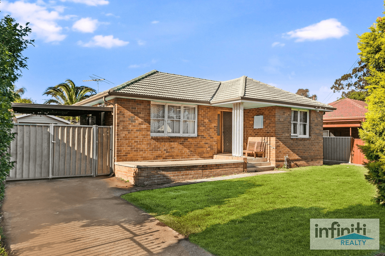 12 Tumbarumba Crescent, HECKENBERG, NSW 2168