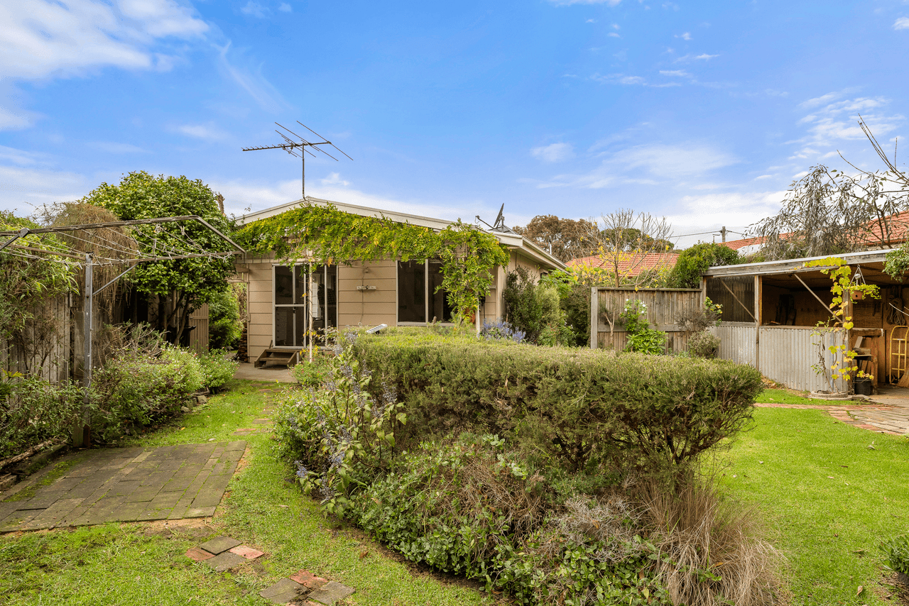 22 Monash Avenue, COWES, VIC 3922