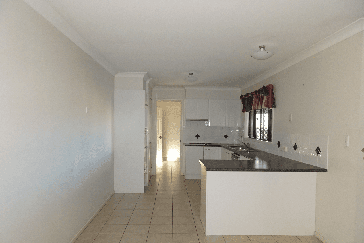 2 Eucalypt St, Dugandan, QLD 4310