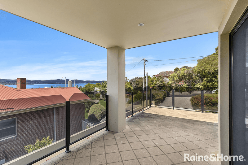 74 Nelson Road, MOUNT NELSON, TAS 7007