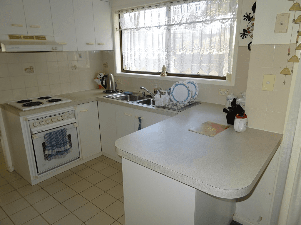21 Cheltenham St, Boonah, QLD 4310
