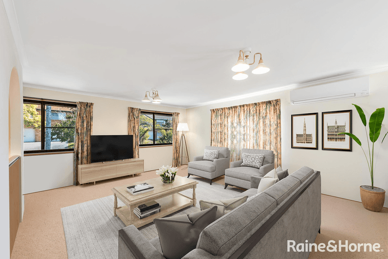 4 Archiva Street, MOUNT GRAVATT EAST, QLD 4122