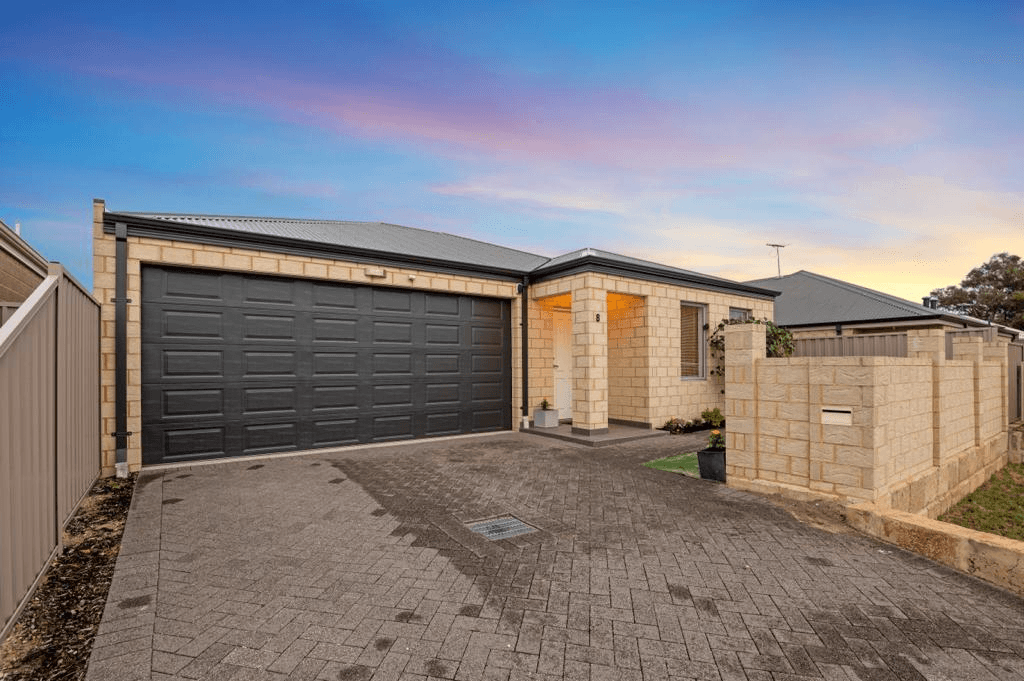 8 Jack Way, CANNING VALE, WA 6155