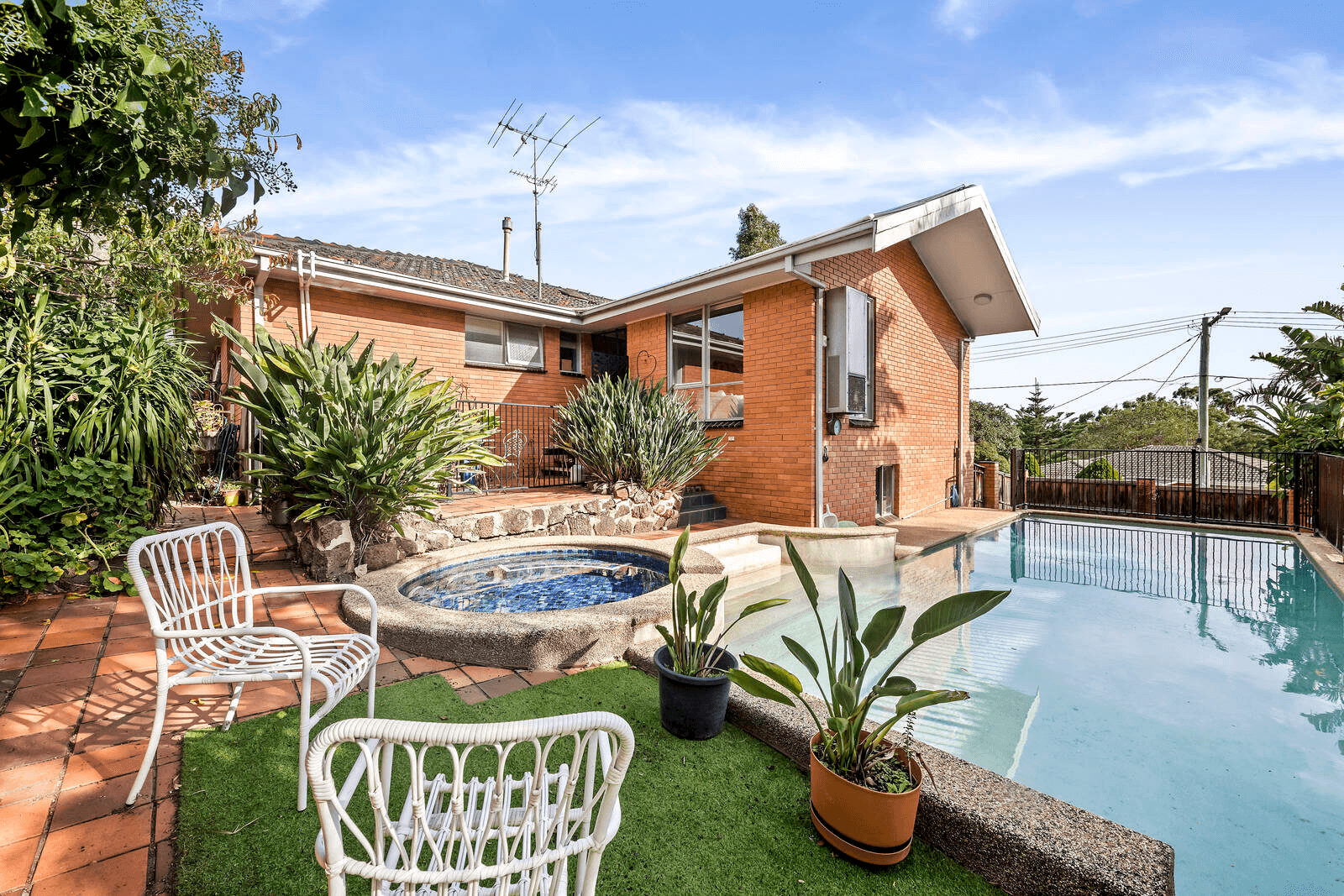 11 Jean Street, TEMPLESTOWE LOWER, VIC 3107