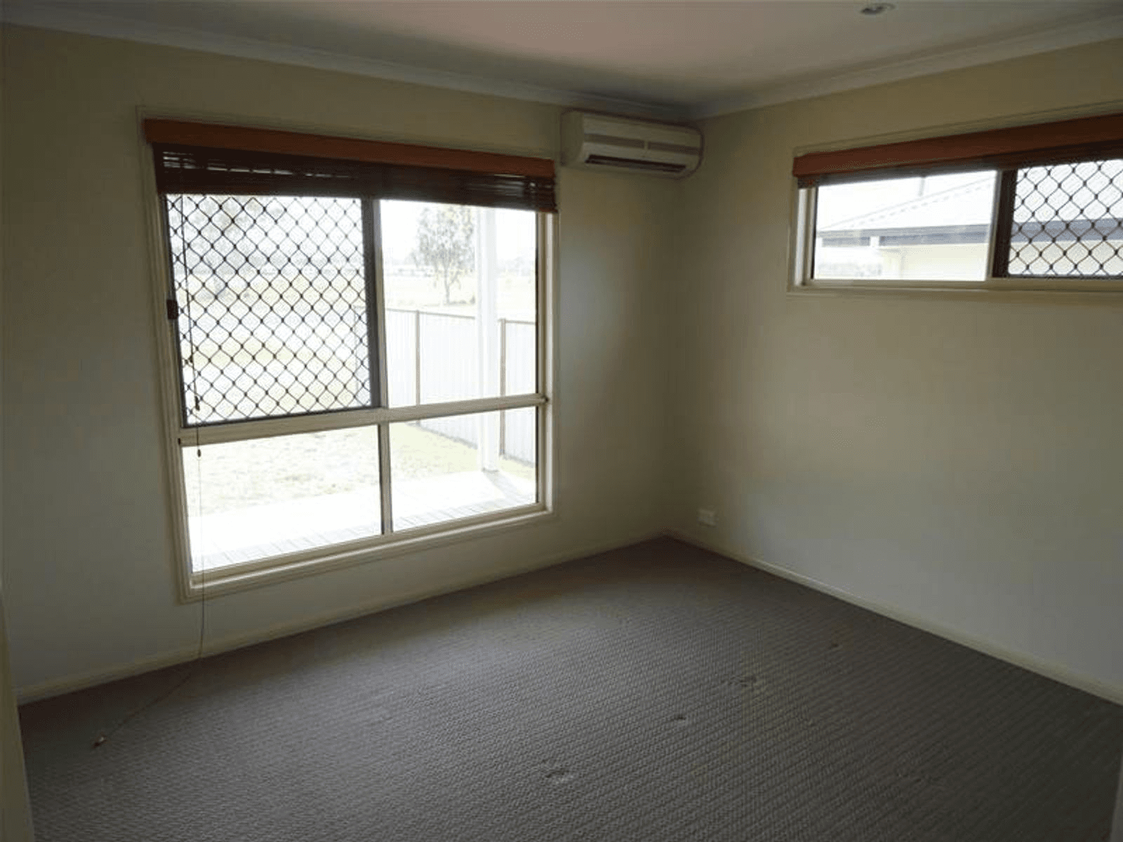 76 Oxford Street, Nebo, QLD 4742