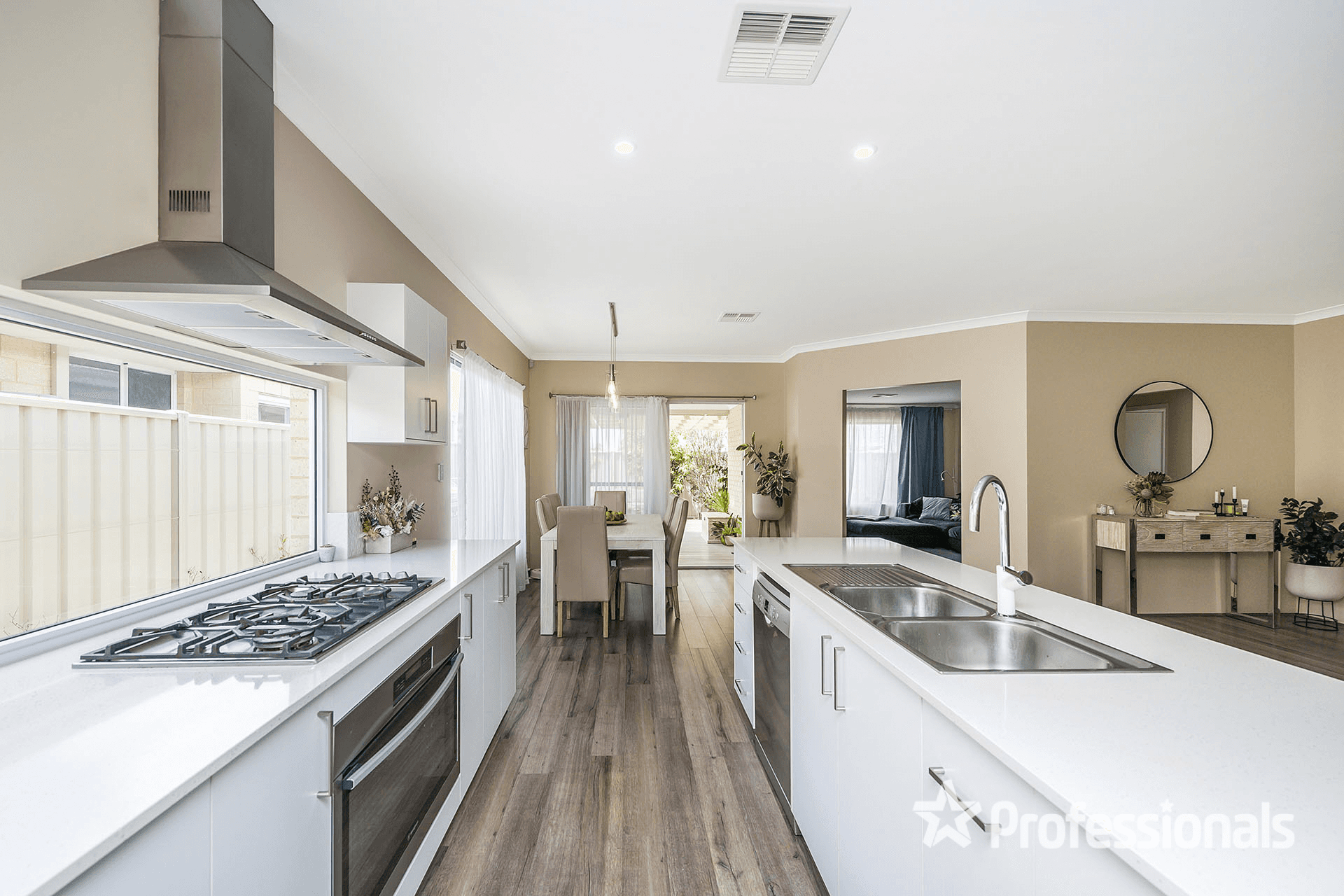 48 Explorer Street, YANCHEP, WA 6035