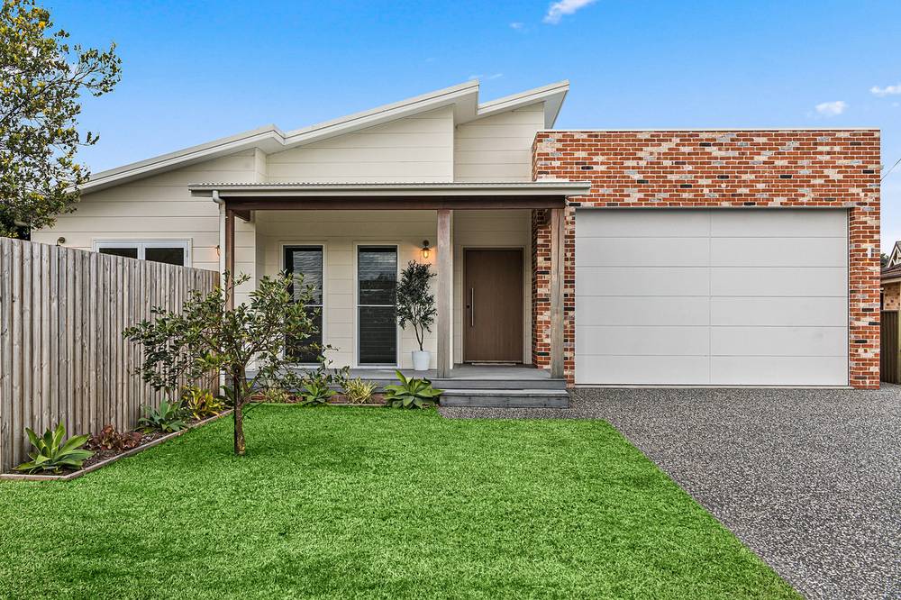 4 Lovegrove Street, Shoalhaven Heads, NSW 2535