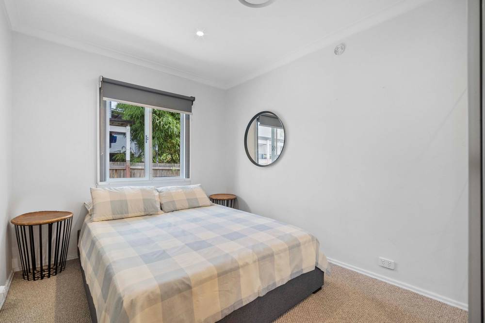 1 Campana Street, OXLEY, QLD 4075