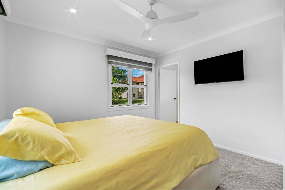 1 Campana Street, OXLEY, QLD 4075