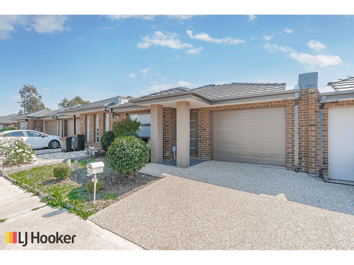 33 Highfield Drive, MICKLEHAM, VIC 3064