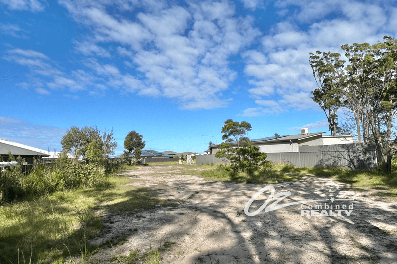 10 Wullun Close, Sanctuary Point, NSW 2540