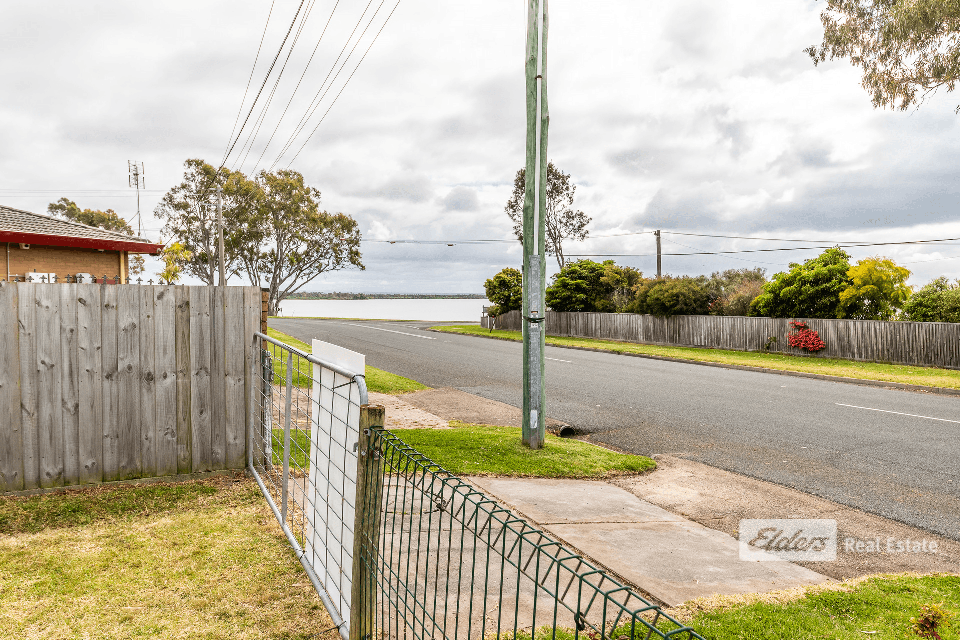 4 Bay Road, Eagle Point, VIC 3878