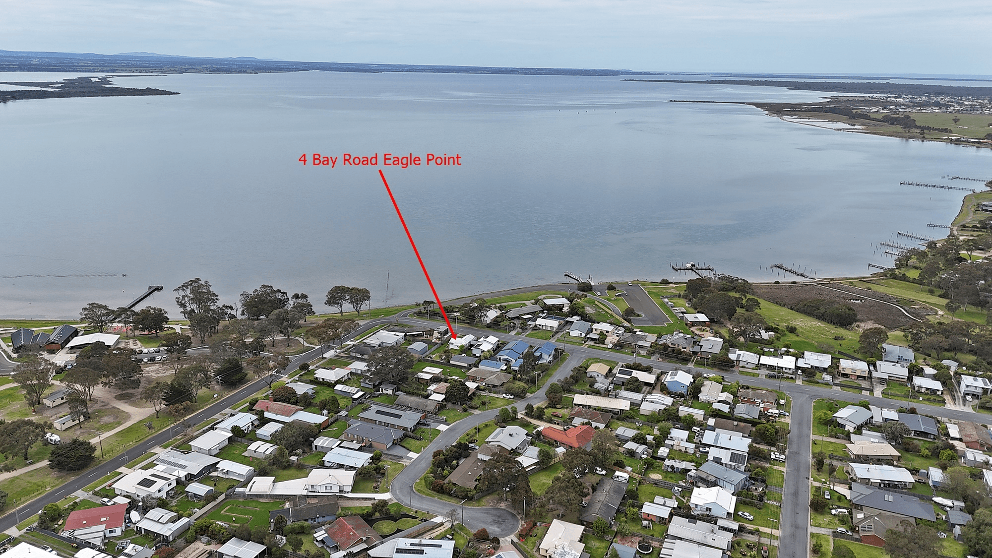 4 Bay Road, Eagle Point, VIC 3878