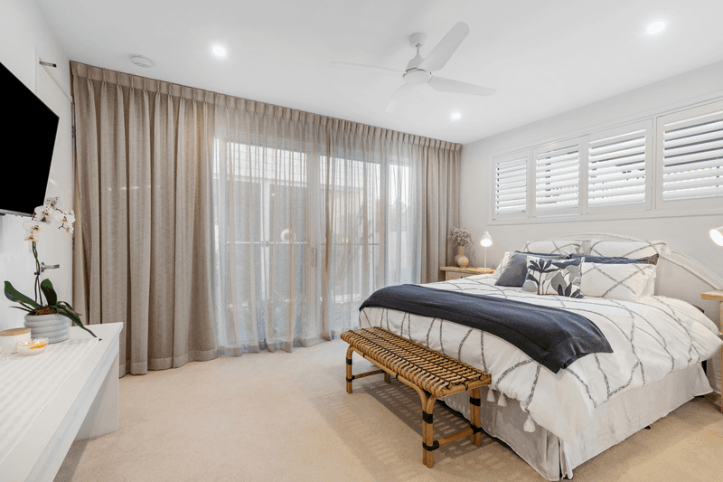 128 Borden Street, Sherwood, QLD 4075