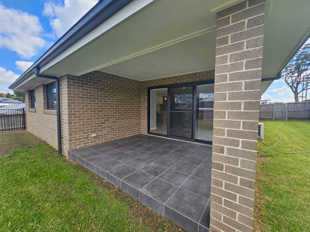 64 Broughton Street, MOSS VALE, NSW 2577