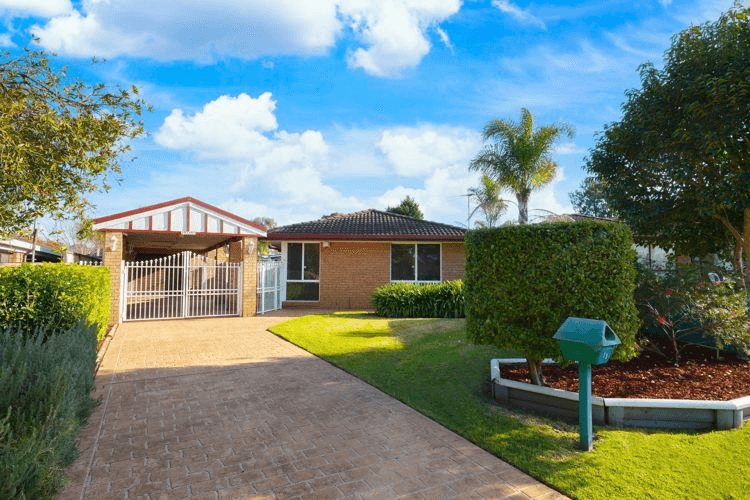 13 Mulgara Place, ST HELENS PARK, NSW 2560