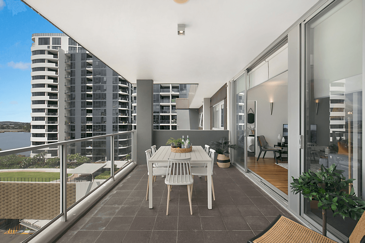 887/43 Hercules Street, Hamilton, QLD 4007