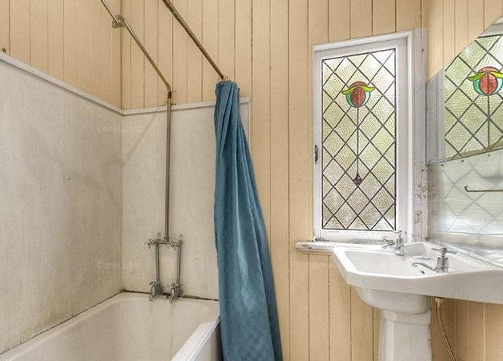 40 Glenfern Avenue, Kedron, QLD 4031